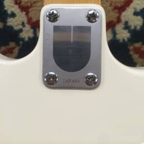 1970's Univox Hi-Flier - White | Reverb
