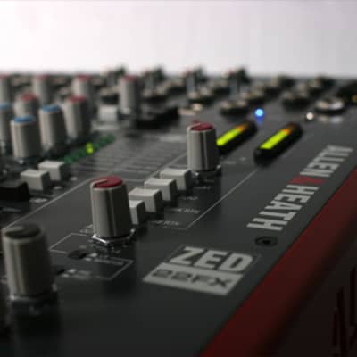 Allen & Heath ZED22FX - 22 Tracks Mixer with FX image 4