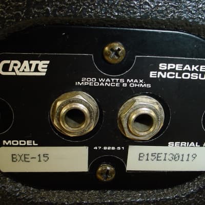 Crate BXE-15 1x15" 200-watt 8 Ohms Bass Cabinet w/ Casters image 9