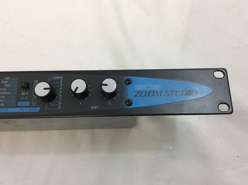 DTM・DAW ZOOM STUDIO 1202 Circuitbenders - Zoom 1202 FX modifications