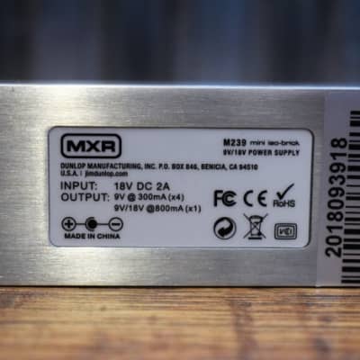 Dunlop MXR M239 Mini ISO Brick Pedalboard Effect Pedal Power Supply image 6