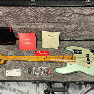Fender AM. Pro II Jazz, Mystic Surf Green / Maple image 8