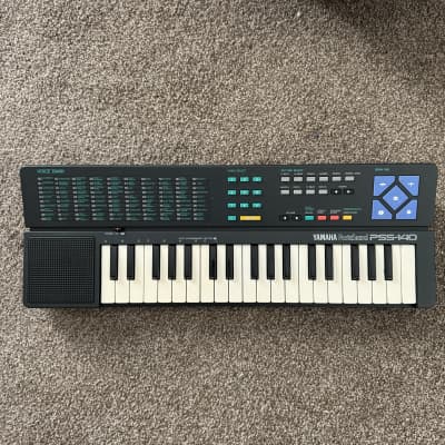 Yamaha PSS-140 Synthesizer 1988 - Black