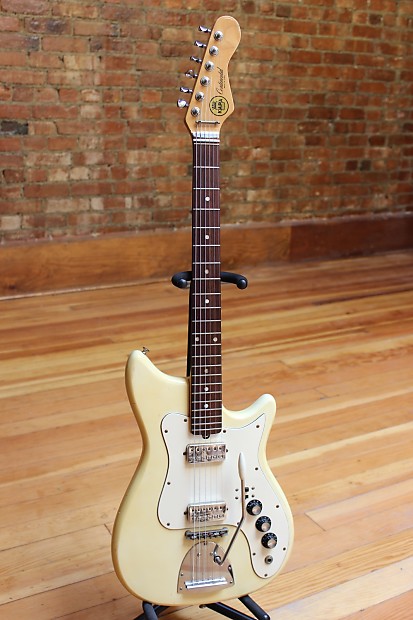 Kapa Continental 1966 Olympic White