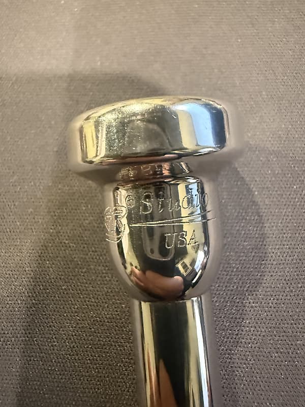 【souvenir】GR Wayne Bergeron Studio souvenir】GR Wayne Bergeron Studio My Wayne Bergeron GR Studio M