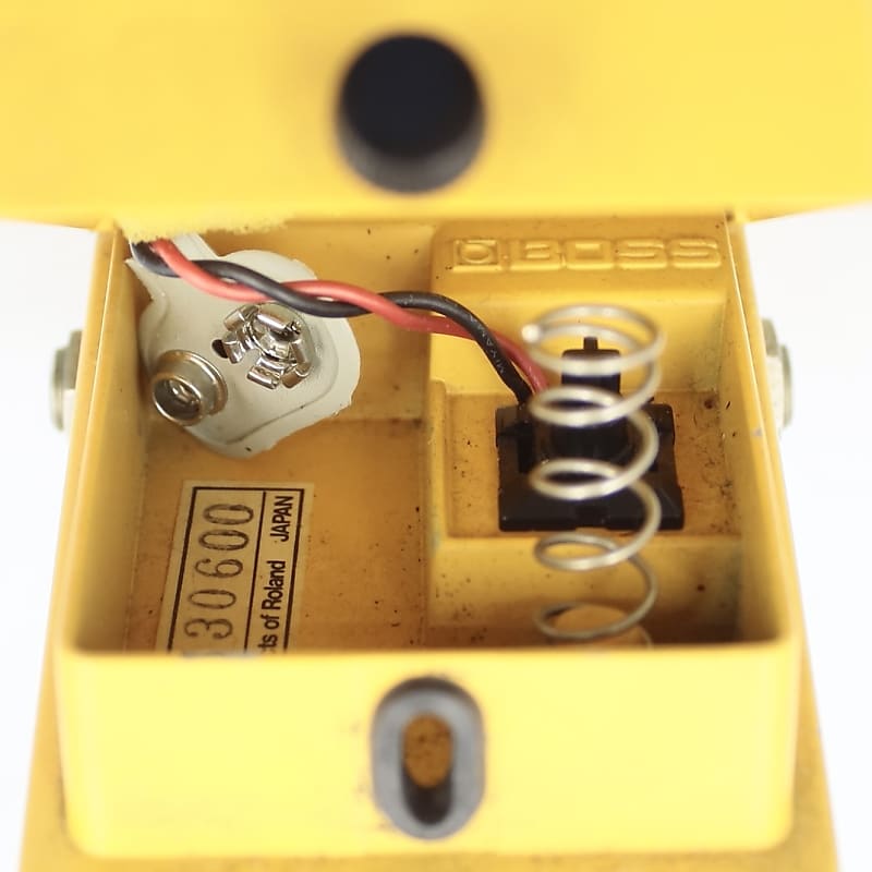 Boss DF-2 Super Feedbacker and Distortion Made in Japan