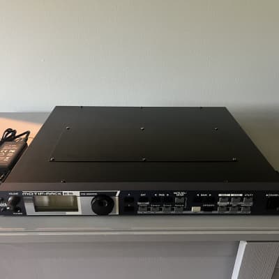 Yamaha Motif Rack ES Tone Generator