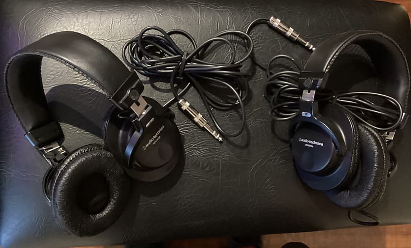 Audio-Technica ATH-M30 Over-Ear Headphones 2010s - Black-Pair  			