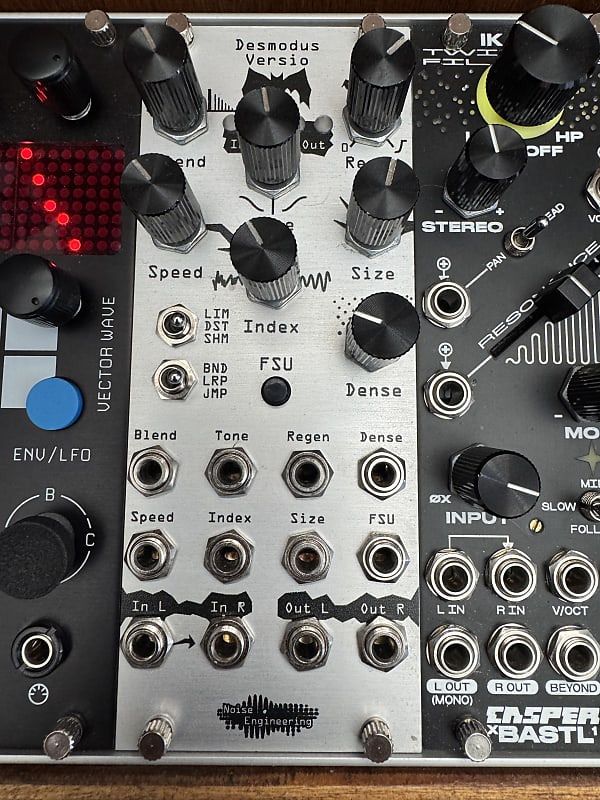 Noise Engineering Desmodus Versio