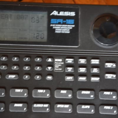 Alesis SR-16 Drum Machine vintage beats rhythm drums electronic studio standard