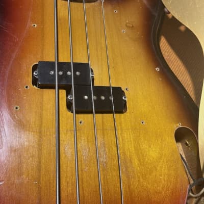 Fender Precision Bass 1958 - a beautiful all original 3-tone Sunburst example w/a Gold'gard ! image 13