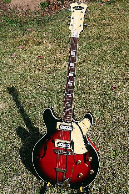 ARIA Daiamonds 1202T セミアコ Aria Diamond 1202T 1967年製、ジャパンヴィンテージの伝説的