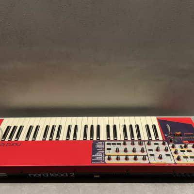 Nord Lead 2 49-Key 12-Voice Polyphonic Synthesizer 1997 - 2003 - Red image 3