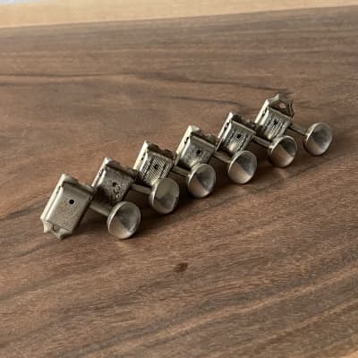 Fender Kluson Deluxe Tuner Set Double Line Vintage 1964-1967 - Nickel image 2