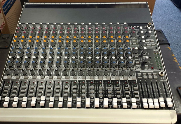 Mackie 1604-VLZ3 Premium 16-Channel/4-Bus Compact Mixer