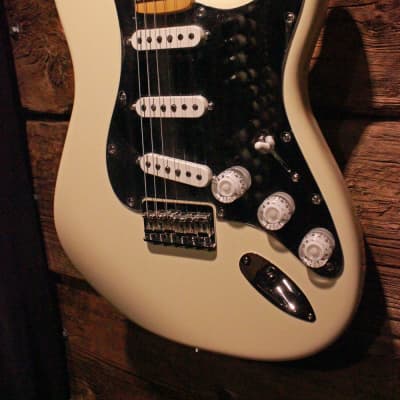 Fender Nile Rodgers Hitmaker Stratocaster Electric Guitar, Maple Fingerboard, Olympic White image 5