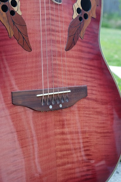 Ovation Celebrity Deluxe CC-268 1994 Wineburst w/original