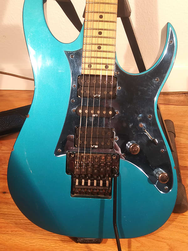 Ibanez RG550 ブルー　改造済み Ibanez Genesis Collection RG550-EB (Electric Blue) [SPOT