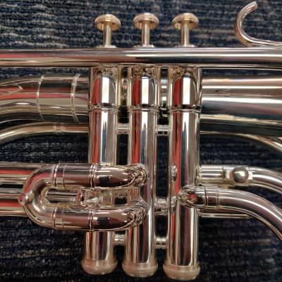 Blessing BM-400 Silver Lacquer Marching French Horn in F image 3