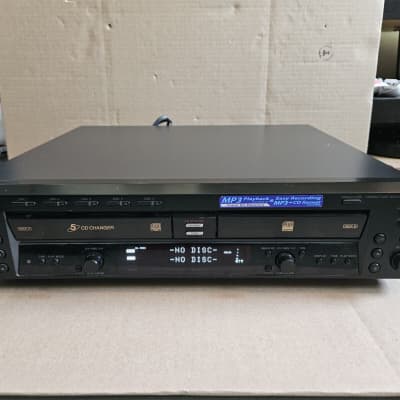 Sony RCD-W500C 5 CD Changer and Recorder - Working | Reverb Canada