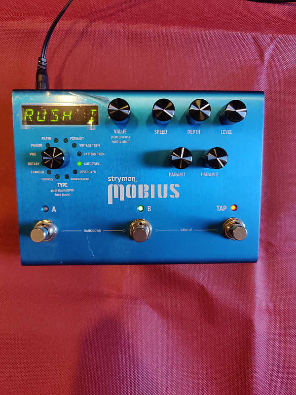 Strymon Mobius