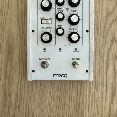 Moog Moogerfooger MF-104M Analog Delay - Limited Edition White-on-White for sale