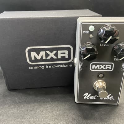 MXR M68 Uni-Vibe Chorus  Vibrato Pedal New! image 3
