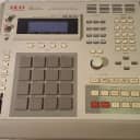 Akai MPC3000 Production Center - includes brand new display, backlight, and encoder!
