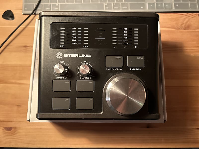 Sterling Harmony H224 Audio Interface Reverb