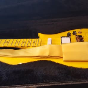Prince Cloud Guitar 1990s Yellow image 9