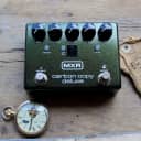 MXR "M292 Carbon Copy Deluxe Analog Delay"