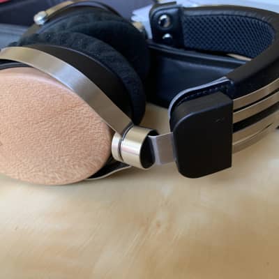 Closed-back headphones Tago Studio T3-01 2020 | Reverb