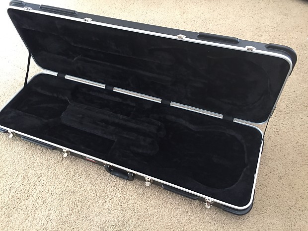 Sterling stingray bass case hot sale