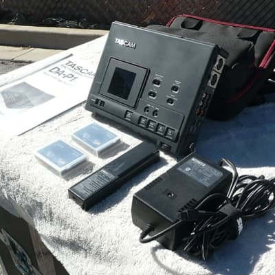 TASCAM DA-P1 Portable Digital Audio Tape Recorder - With Carry Case - Battery - Manual - Power Supply and 2) DAT Tapes - Shop Inspected / Tested - Excellent Condition - Works - Sounds - Looks Great - Free Shipping image 3
