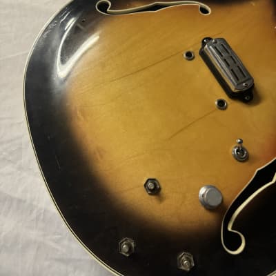 Vox Crucianelli Lynx V213 Electric Guitar Body Italy 1960s - Sunburst image 2
