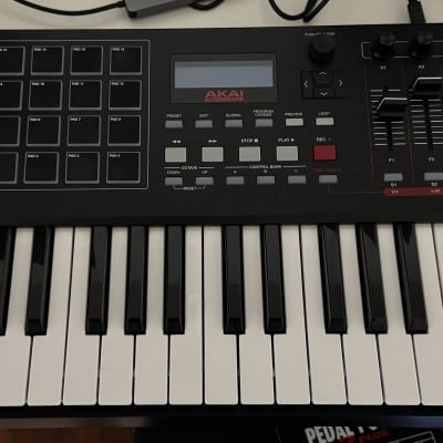 Akai MPK249 2014 - Present - Black