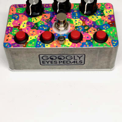 Googly Eyes Pedals Upgraded Robot Clone image 2