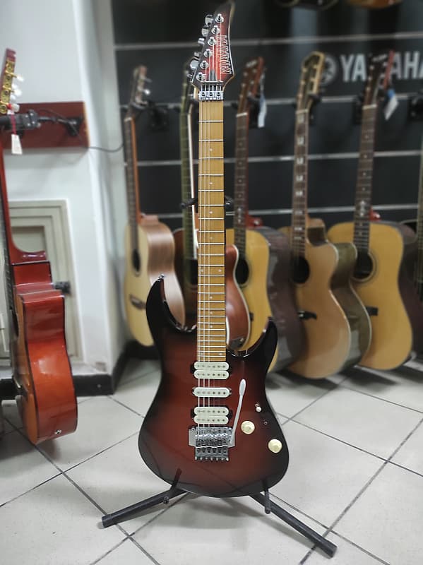 Yamaha 421 dm chitarra elettrica whit case image 1