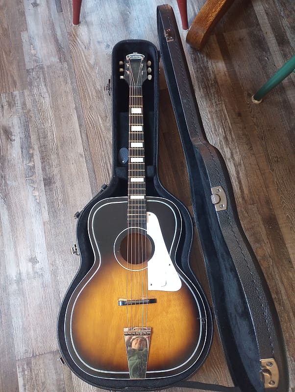 TrueTone Acoustic Guitar 1950s Sunburst With Hardshell Case | Reverb