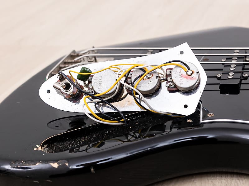 1980 Greco Super Sound JB600 Vintage Jazz Bass Black Lacquer w