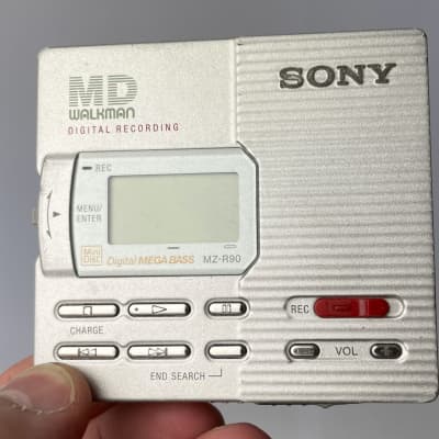 Sony Portable Minidisc Player MZ-R90 With Original Box image 1