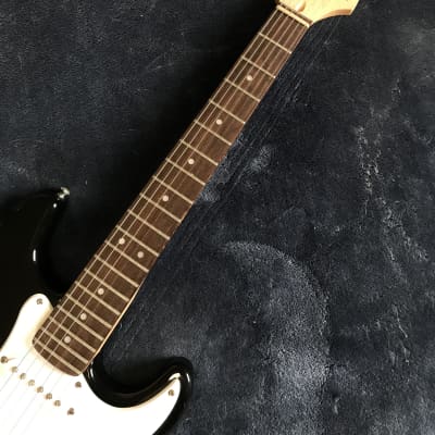2019 Squier Mini Stratocaster V2 Black, with Rosewood Fretboard image 7