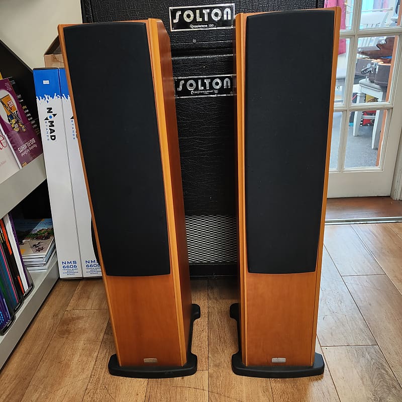 RUARK Prologue II Floorstanding Loudspeakers Reverb UK