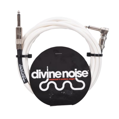 Divine Noise White 10' ST-RA Cable