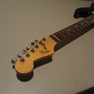 FENDER Stratocaster Left Handed Made In Japan 1984 - 1987 Black image 12