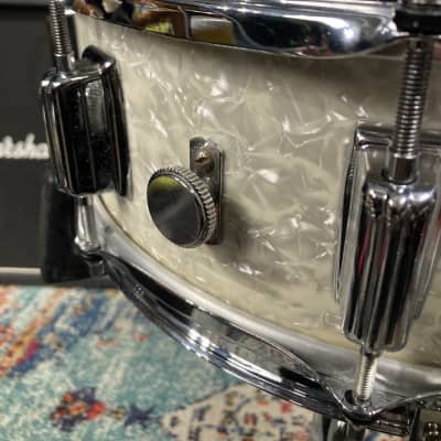 Rogers 14x5" Dyna-Sonic Snare Drum 1960s - White Marine Pearl, Stunning! image 8