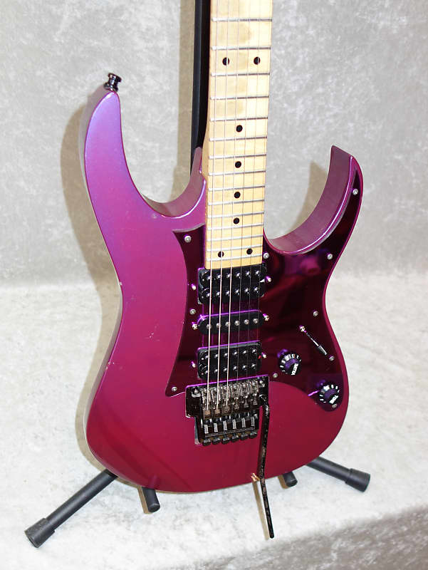 1991 Made in Japan Ibanez RG Series RG550 in metallic purple