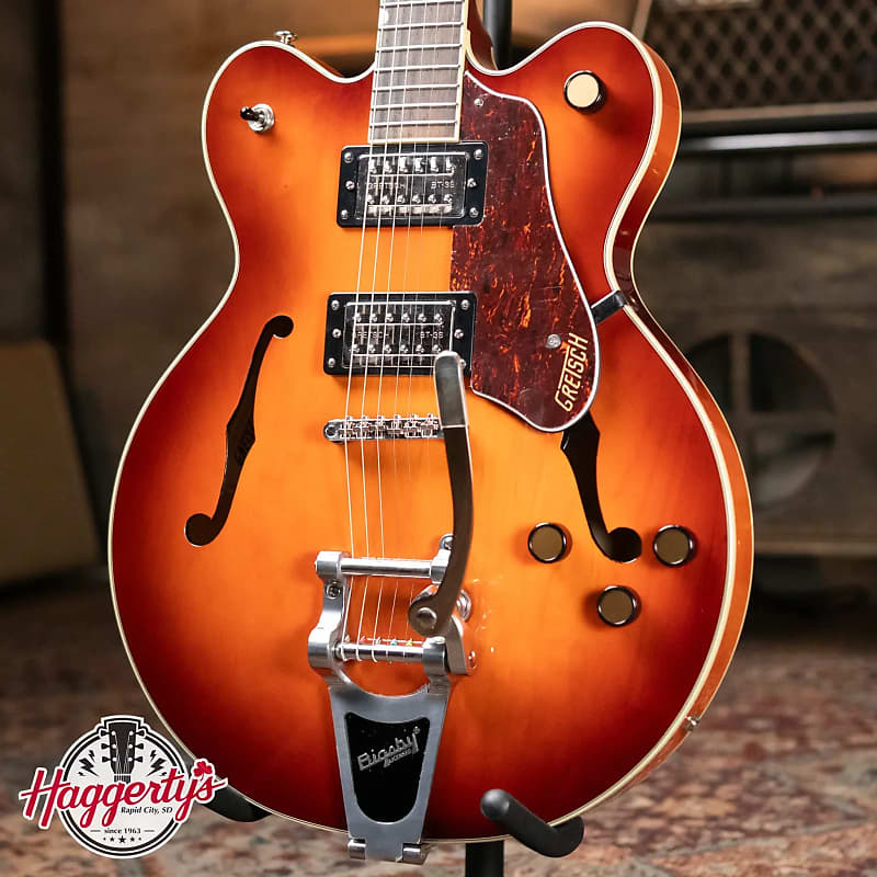 Gretsch G2622T Streamliner オレンジ Gretsch G2622T Streamliner Center Block Double-Cut with