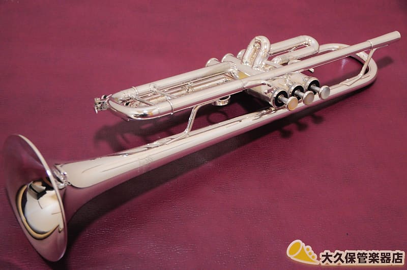 1980's YAMAHA YTR-8335HGS B ♭ Trumpet