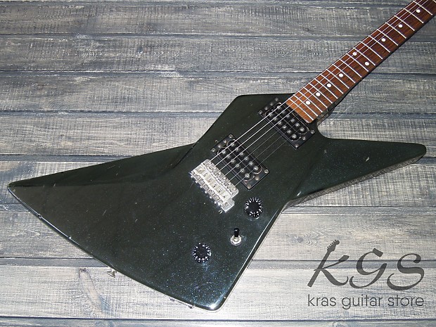 Yamaha explorer guitar top